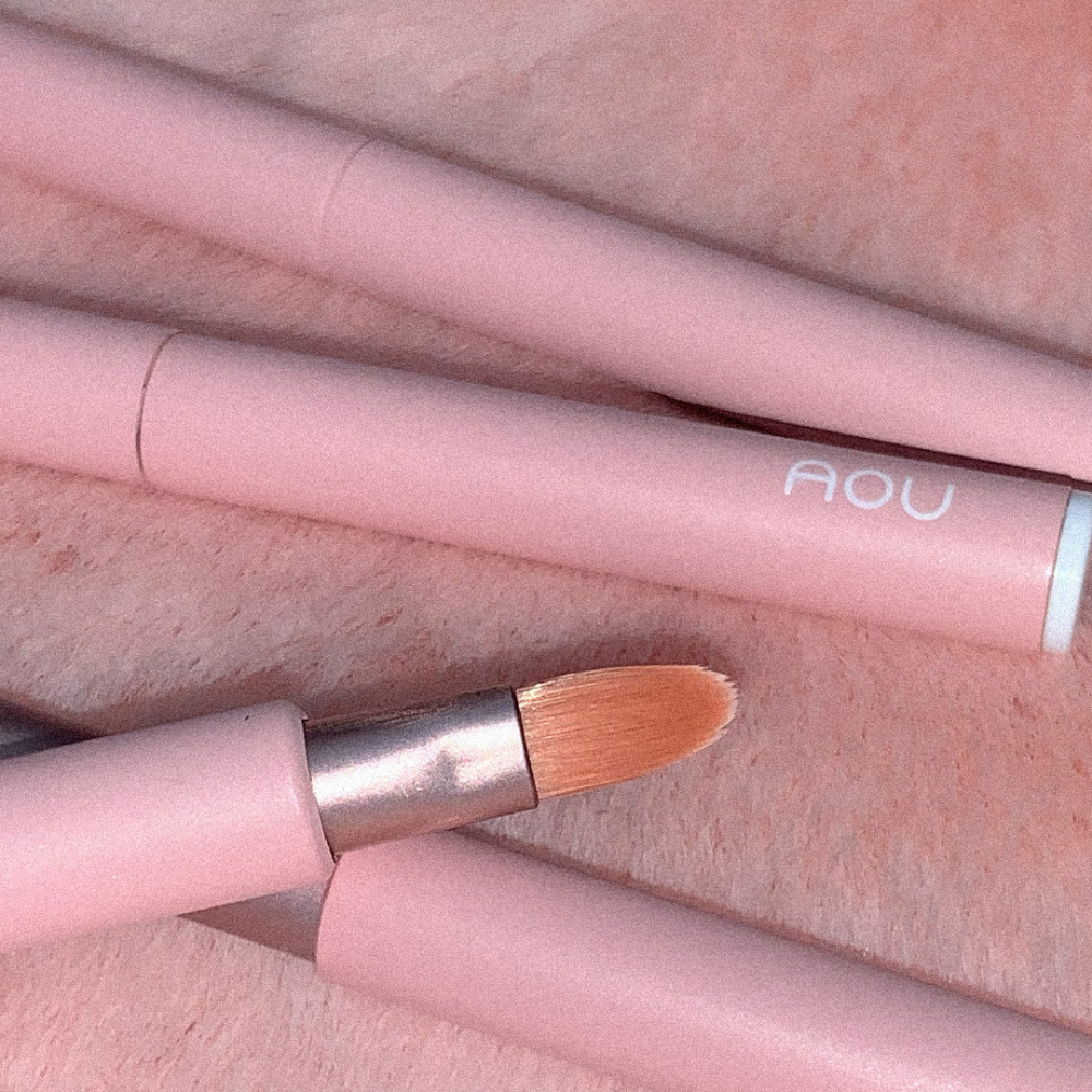 Lip Brush (1pc) - Image 2