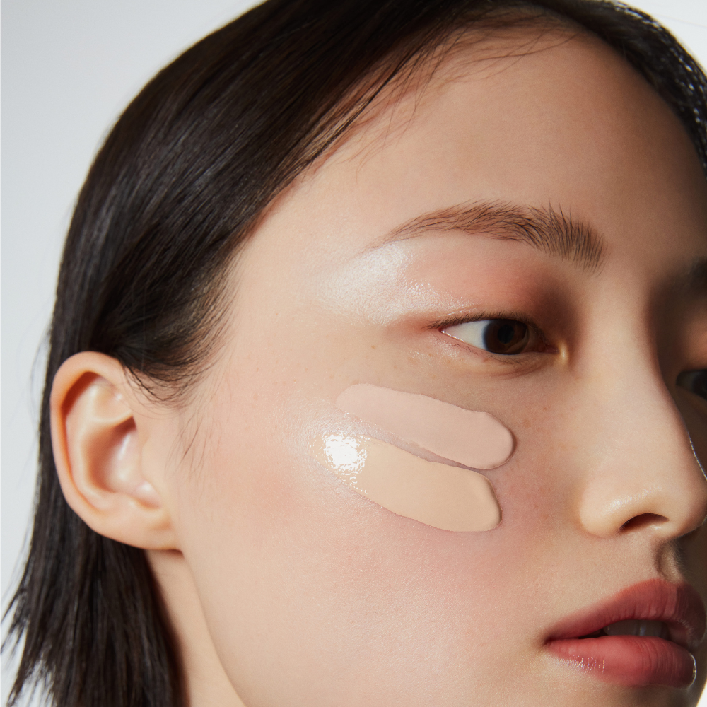 Glazm Watering Cushion SPF50+ PA+++ - 2 Shades (14g) - Image 3