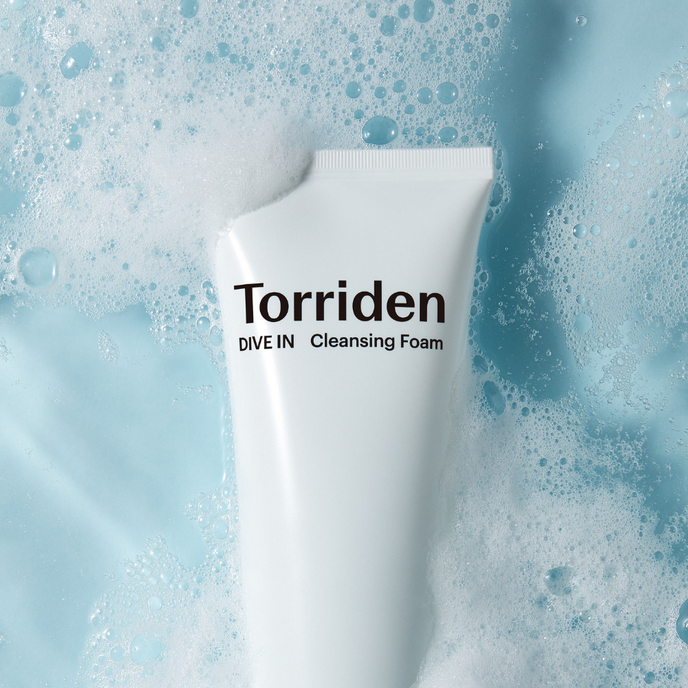 DIVE-IN Low Molecular Hyaluronic Acid Cleansing Foam (150ml) - Image 4